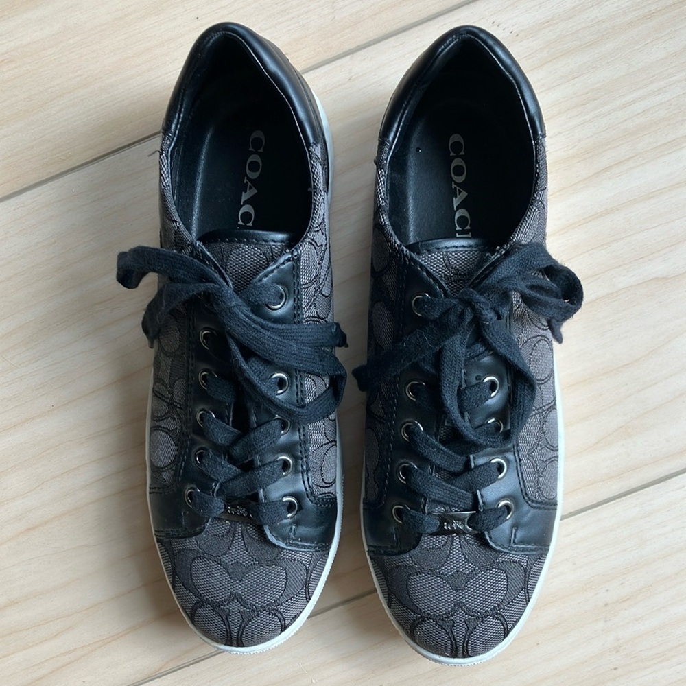 Coach Black and Gray Monogram Low-Top Sneakers Paddy Size 8 - Picture 2 of 9